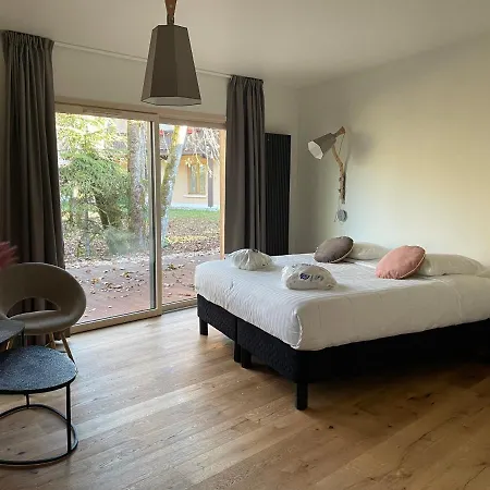 Hotel Le Bois Dormant-Hotel Restaurant & Spa Logis Hotel Champagnole