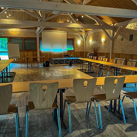 Le Bois Dormant-hotel Restaurant & Logis 3* 샹파뇰