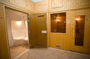 Le Bois Dormant-hotel Restaurant & Logis 3*