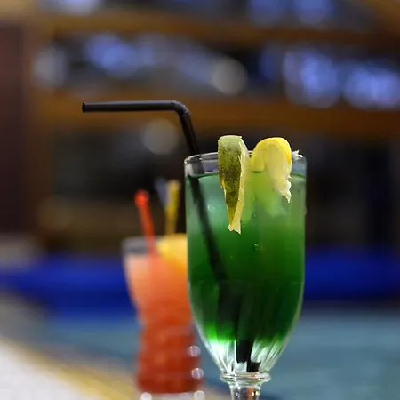 Le Bois Dormant-hotel Restaurant & Logis 호텔