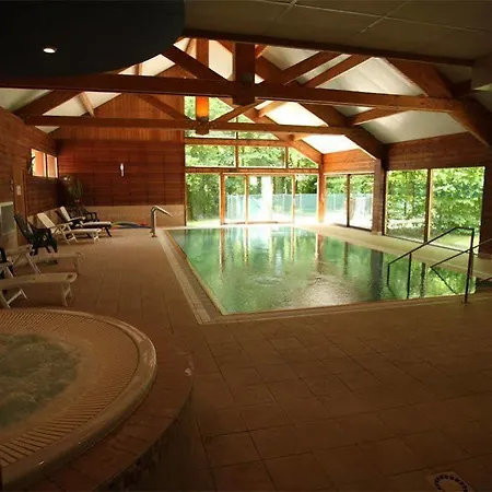 Le Bois Dormant-hotel Restaurant & Logis 호텔 3*